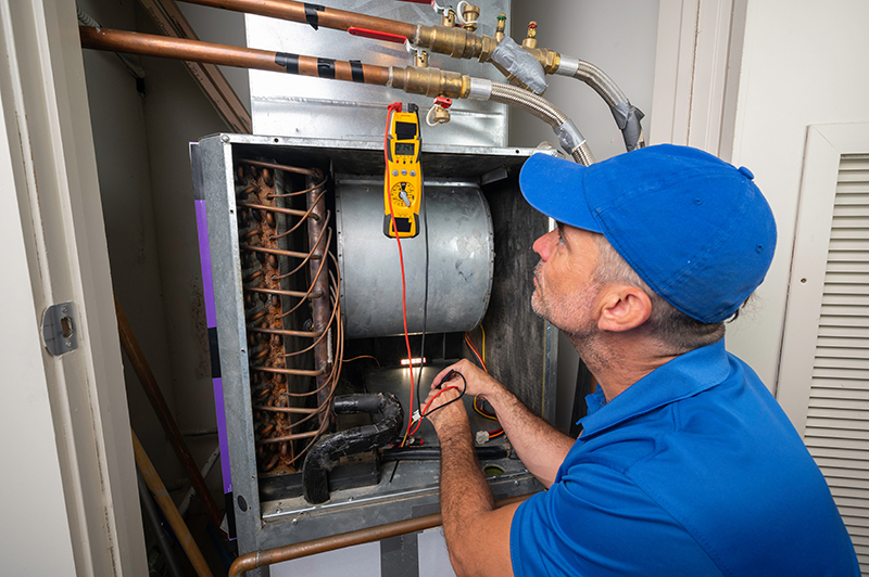 HVAC Tech Inspecting System